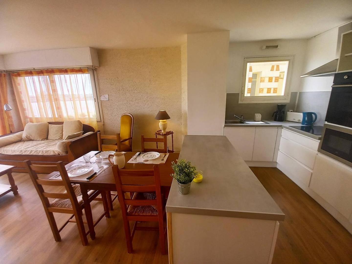 Royan - Vue Mer Pour Cet Appartement Face A La Plage - Grande Conche Экстерьер фото