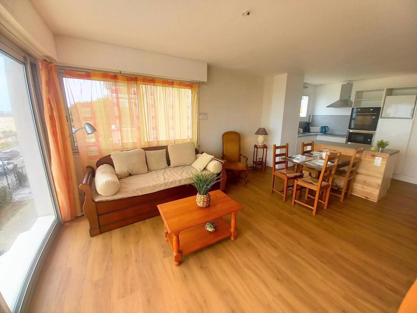 Royan - Vue Mer Pour Cet Appartement Face A La Plage - Grande Conche Экстерьер фото